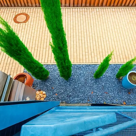 Luxury Modern Design Mit Terrasse