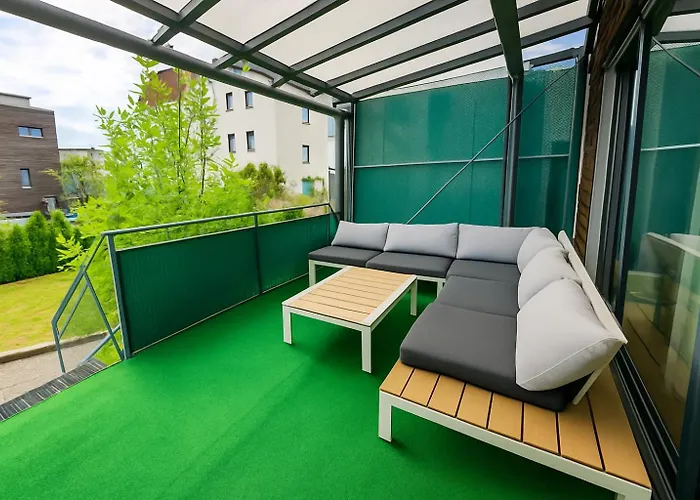 招待所 Luxury Modern Design Mit Terrasse 科布倫茨